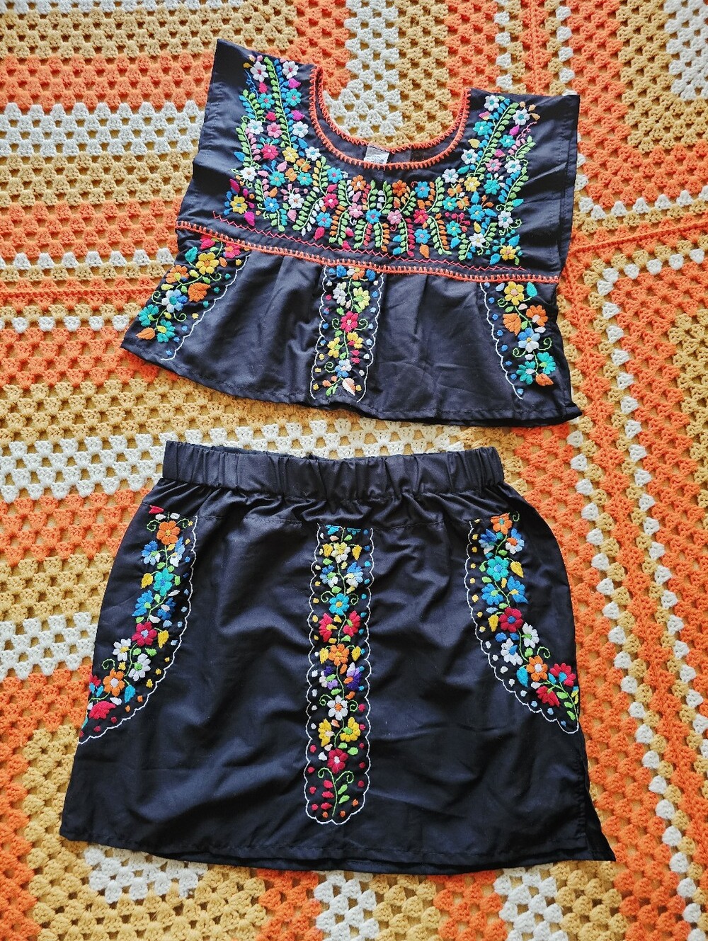 Mexican Embroidered Skirt Crop Top Matching Set NWOT Black Floral Cotton